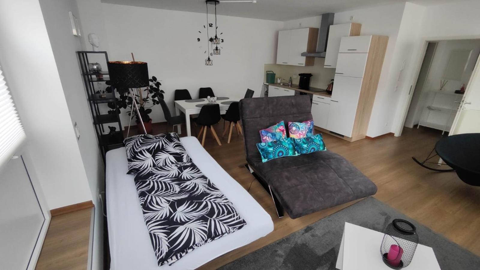 Wohnung In Muelheim-Kaerlich Zewnętrze zdjęcie